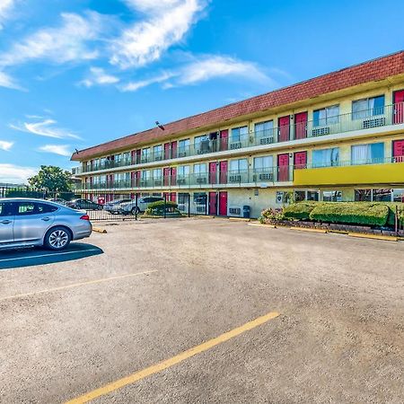 Oyo Hotel Houston Southwest I-69 Luaran gambar
